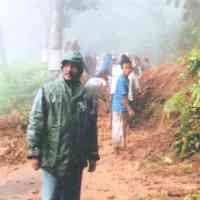 Pemudik Diimbau Waspada Longsor di Jalur Selatan Lumajang 