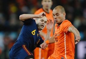 Mourinho: Golden Ball Punya Sneijder, Bukan Iniesta