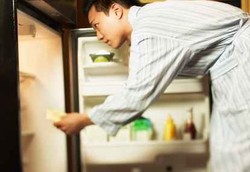 Lapar Membantu Orang Tetap Terjaga