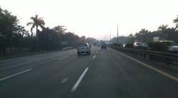 Waspada Tambal Sulam Jalan Tol Cikampek