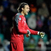 Sirigu Tolak Disalahkan