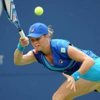 Clijsters Masih Belum Terbendung