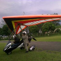 Menukik ke Sawah, Pesawat Trike Hancur 