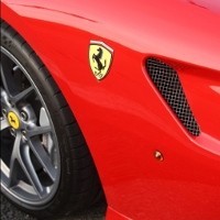 Akhirnya, Ferrari Bikin Mobil Empat Pintu