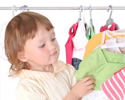 Yang Perlu Diperhatikan Saat Membeli Pakaian Anak