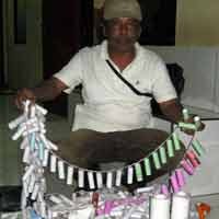 Polisi Gerebek Pabrik Petasan di Lumajang