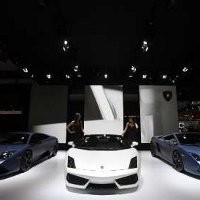 Lamborghini Kenalkan Supercar Terbaru di Paris