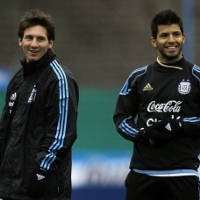 Tim Tango Ingin Bisa Tiki-Taka