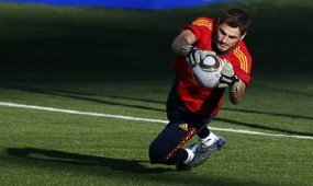 Casillas Inginkan Brasil