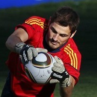 Casillas Inginkan Brasil