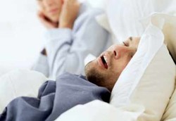 Menghentikan Dengkuran dengan Rangsangan Listrik