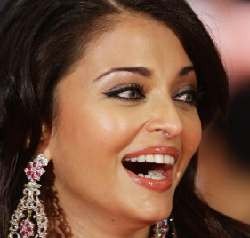 Aishwarya Rai Tolak Bayaran Rp 9 Miliar