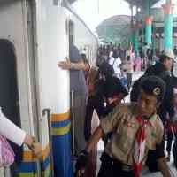 Penumpang Meningkat, Daops VIII Operasikan KA Lebaran 