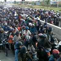 H-3, Pemudik Motor di Pelabuhan Ketapang Capai 43.397 Unit
