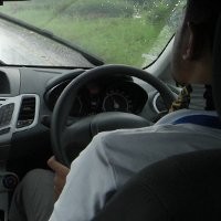 Menyetir Aman untuk Penderita Diabetes