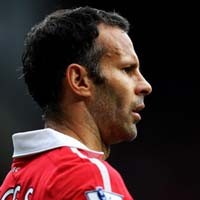 Pilih MU atau Wales, Giggs?