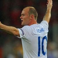 Rooney Sudahi Puasa Gol & Jawab Kritik