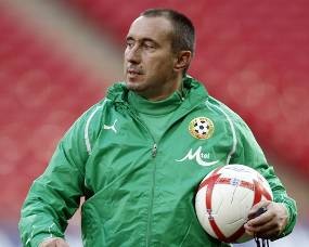 Pelatih Bulgaria Mundur