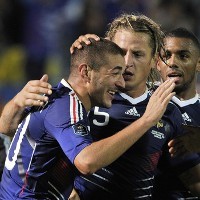 Prancis Layak Menang