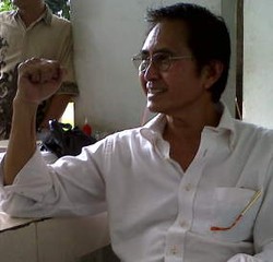 Pong Hardjatmo Gelar Aksi Selamat Ulang Tahun Untuk SBY di Istana 