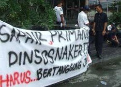 Tak Kunjung Beri THR, Kemenakertrans Beri Sanksi 2 Perusahaan