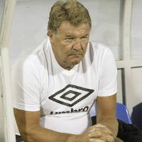 Toshack Mundur dari Timnas Wales 
