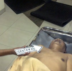 Istri Joni Titipkan Uang Santunan Pada Polisi