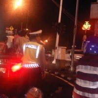 Takbir, Kembang Api & Klakson Bersahutan di Monas