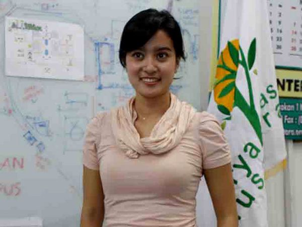 Marcella Yang Casual