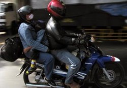 Pemudik Bersepeda Motor Masih Ramaikan Jalur Selatan Selatan