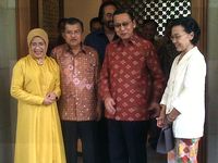 Boediono Bersilaturahmi Dengan JK