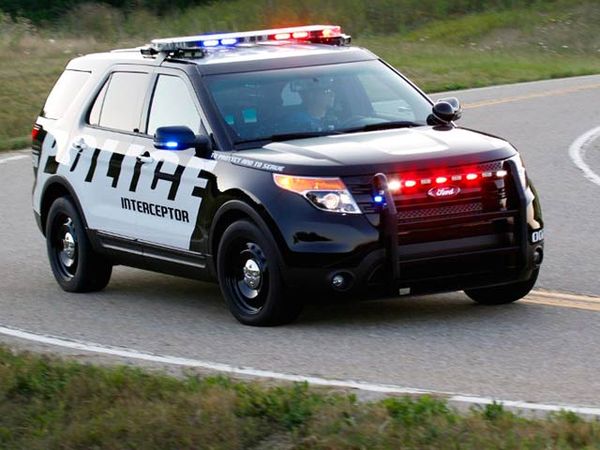 Intip Mobil Polisi Ford