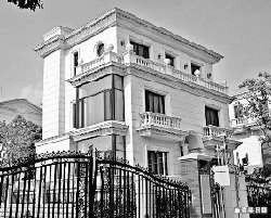 Jet Li Bangun Rumah Termewah di China Untuk Istri