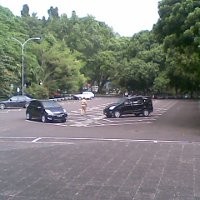 Belum Waktu Pulang, Balaikota Sudah Lengang