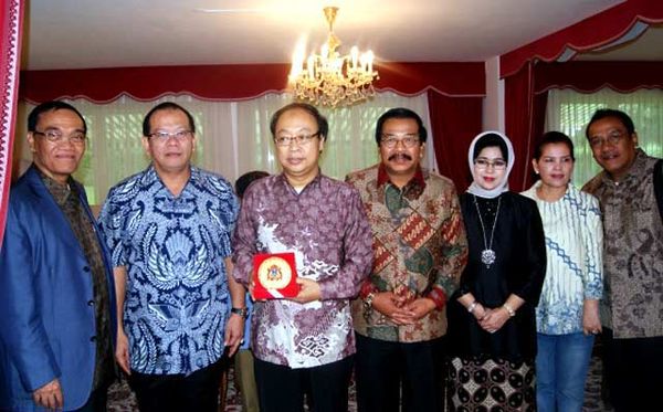 Gubernur Jatim Berkunjung ke Swiss