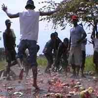 Hasil Panen Gagal, Puluhan Petani Semangka Mengamuk 