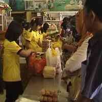 Diserbu Pemudik, Penjualan Tahu Takwa Kediri Melonjak