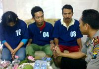 Tenggelamkan Pencuri, Sekeluarga Dibui