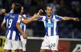 Porto Terdepan di Grup L