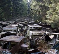 Kuburan Massal Mobil Antik Ditemukan