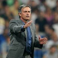 Mourinho Mau Saja Tangani Portugal