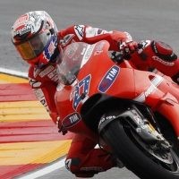 Dominan, Stoner Kuasai Sesi Terakhir