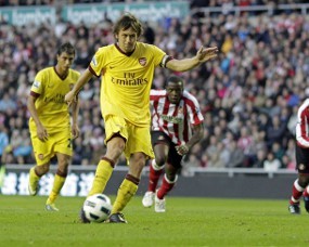 Rosicky Ambil Penalti, Wenger Terkejut