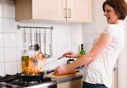 Membakar Kalori dengan Memasak