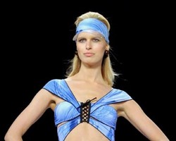  Kreasi Baju Renang di New York Fashion Week