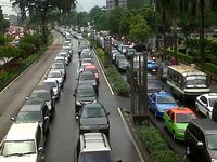 Lalin Menteng-Mampang Macet Total