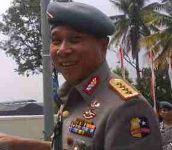 Dipanggil SBY, Kapolri Absen Rapat dengan Timwas Century