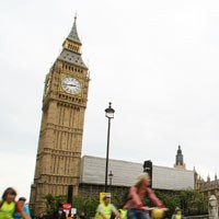 Kunjungi Inggris, DPR ke Harrods, Big Ben, Hingga Makam Diana