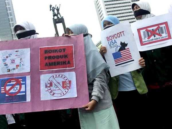 Mahasiswa Kecam Pembakaran Alquran di AS