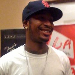 Ngemal di Jakarta, Chingy Belanja Alat Cukur